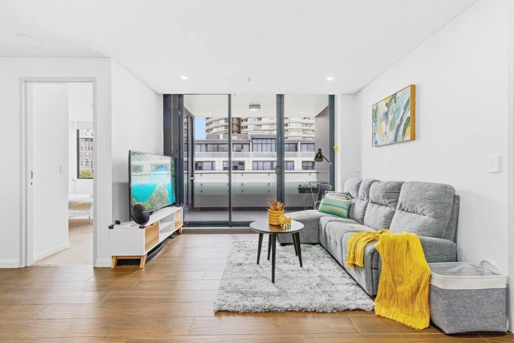 Four Bedroom Apartment With Facilities In Olympic Park Sydney Eksteriør billede