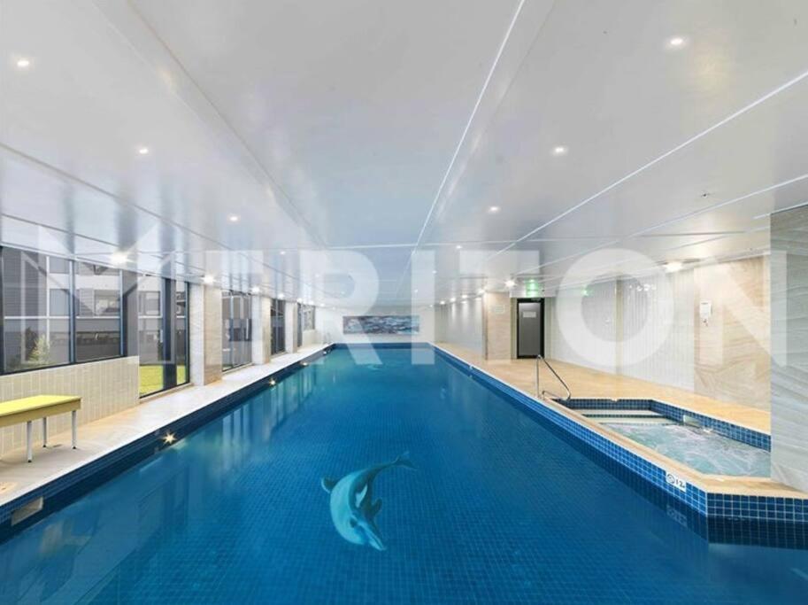 Four Bedroom Apartment With Facilities In Olympic Park Sydney Eksteriør billede