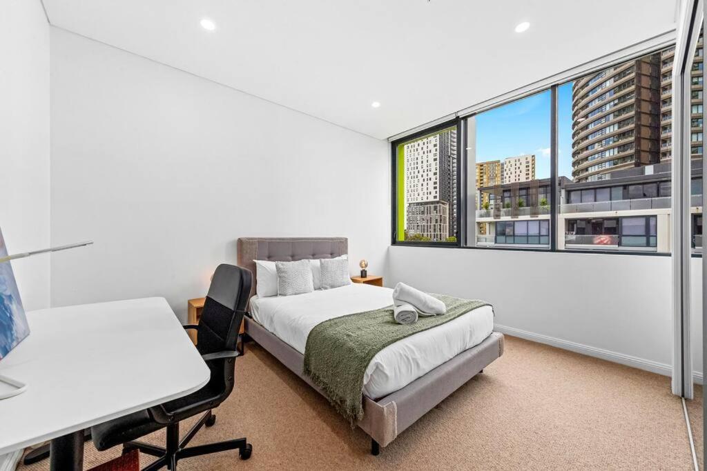 Four Bedroom Apartment With Facilities In Olympic Park Sydney Eksteriør billede