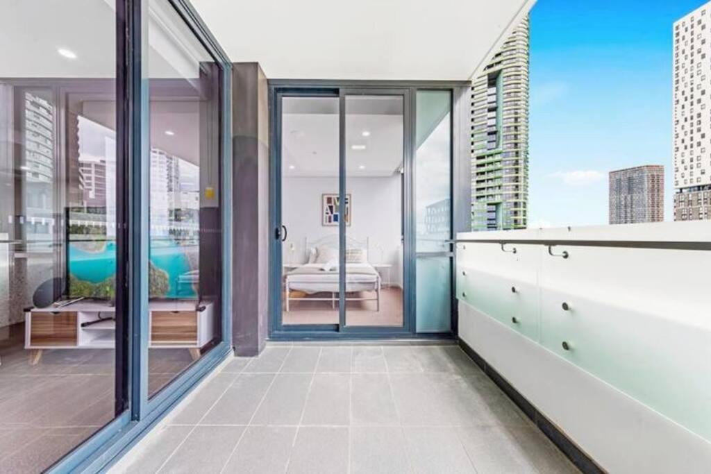 Four Bedroom Apartment With Facilities In Olympic Park Sydney Eksteriør billede
